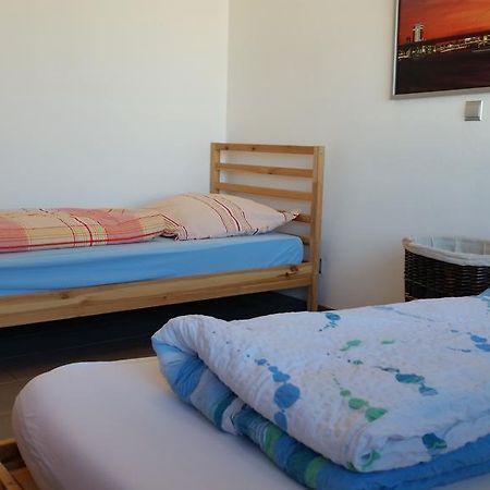 Monteurwohnung Neuss Bagian luar foto